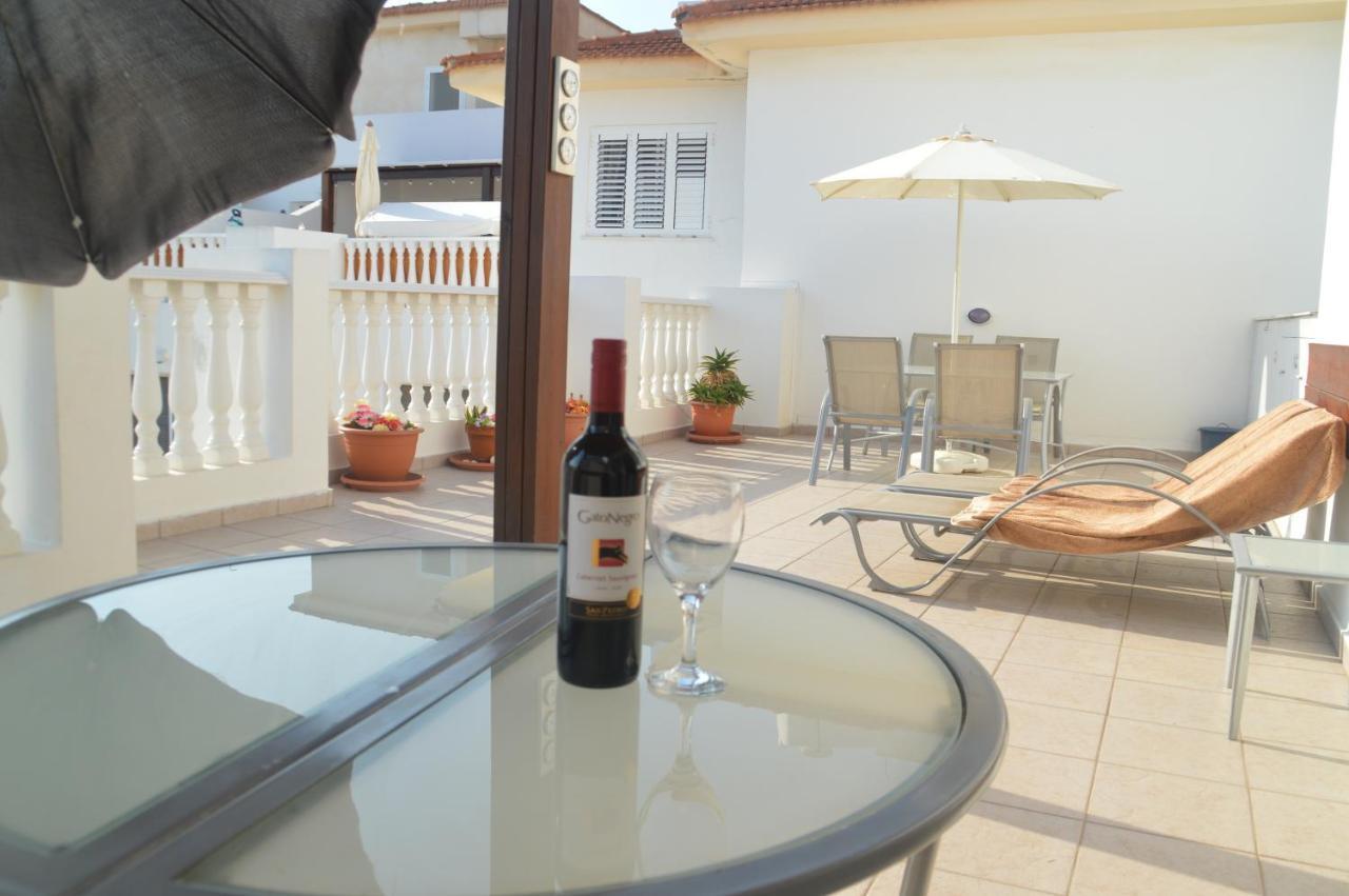 Kapparis Penthouse Apartment Paralimni Luaran gambar